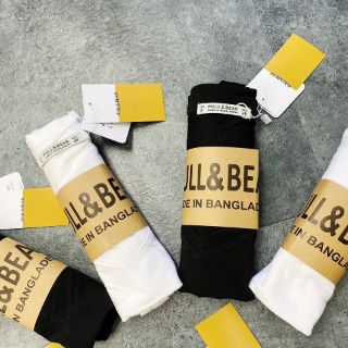 Áo thun nữ Pull&Bear T-shirt