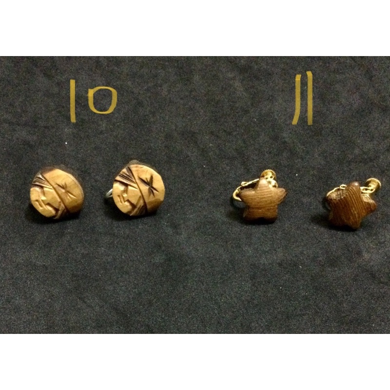 Khuyên tai gỗ đeo sát tai