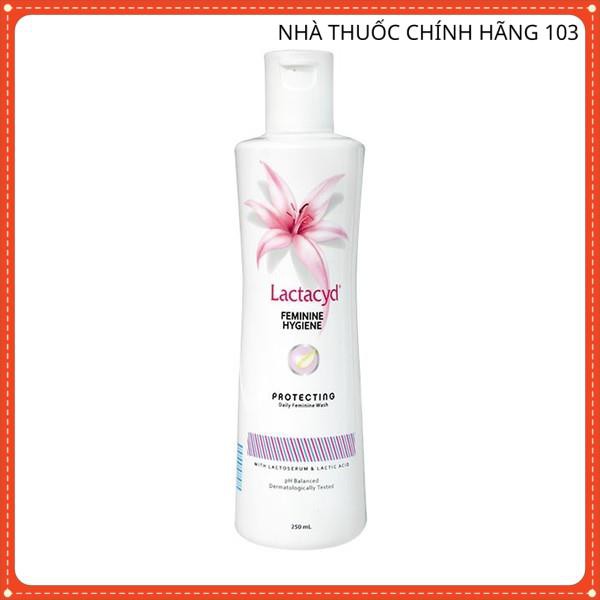 Dung dịch vệ sinh Lactacyd Feminine Hygiene Protecting tím - Hỗ trợ giảm viêm ngứa vùng kín (Chai 250ml)