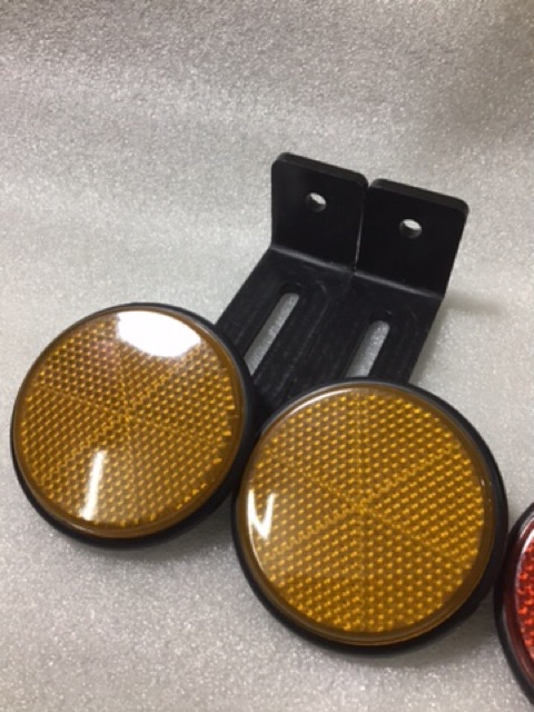 cặp mắt mèo phản quang gắn biển số | BigBuy360 - bigbuy360.vn