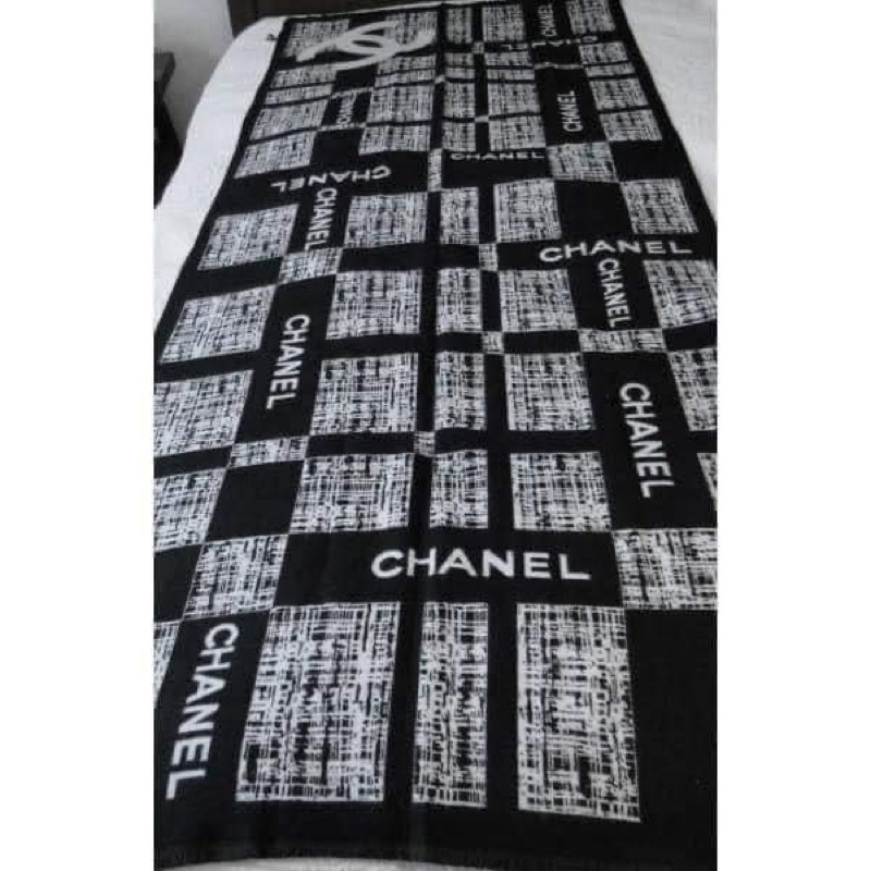 khăn choàng Chanel Vip gift [auth] size 65x180cm