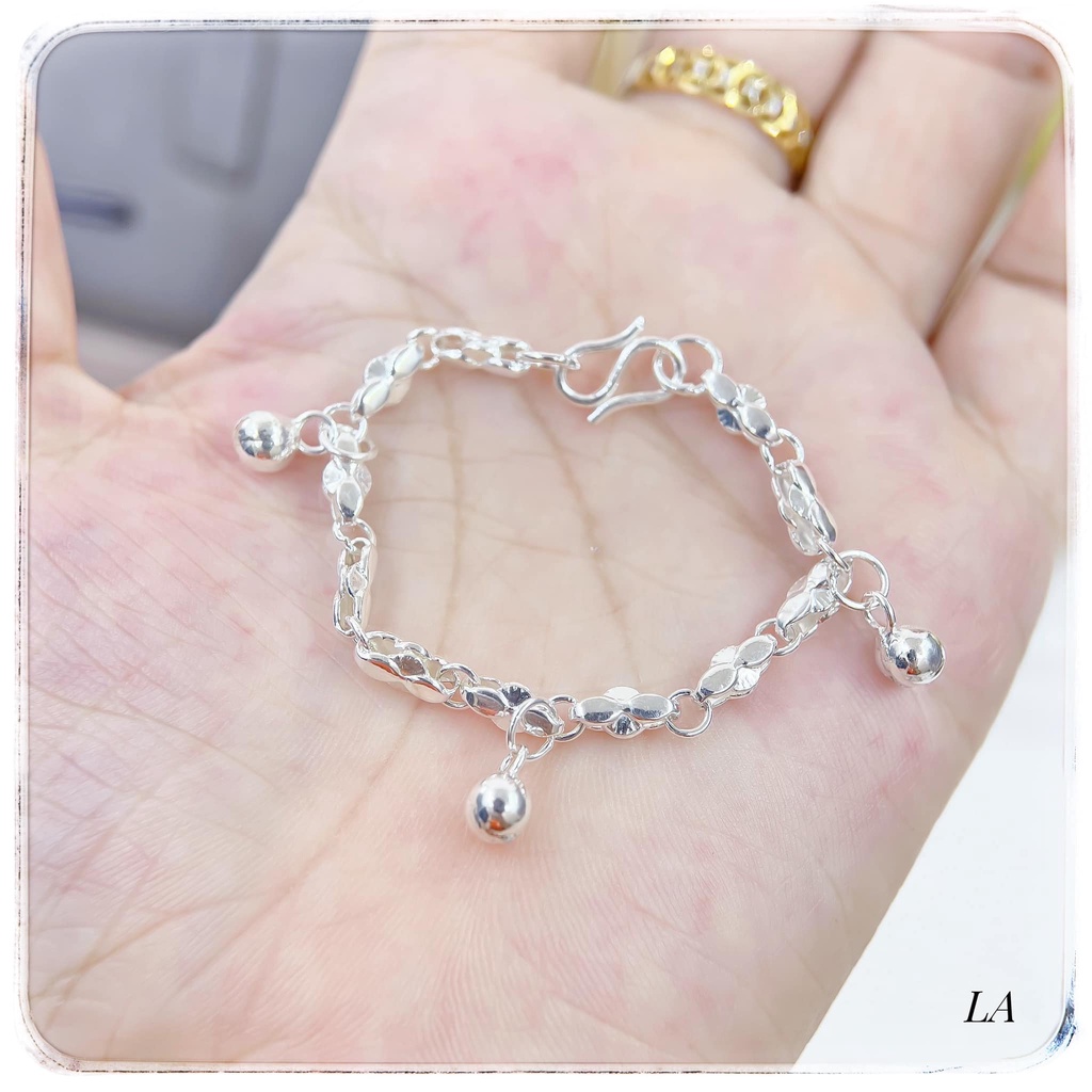 LẮC TAY BAC TA CHO BÉ NHIỀU MẪU