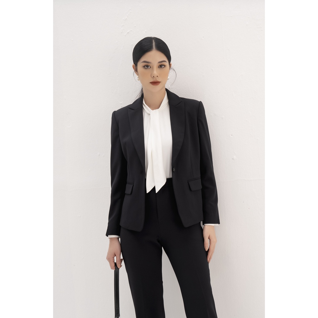 Áo vest nữ công sở tay dài dáng ngắn Eva de Eva 21AQAE031D