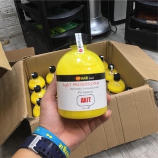 Axit béo - Mo ngua hỗ trợ hoá chất uốn nhuộm hạ kiềm.