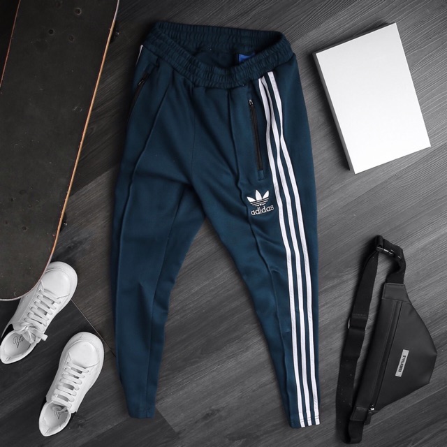 Quần jogger Das full tem tag