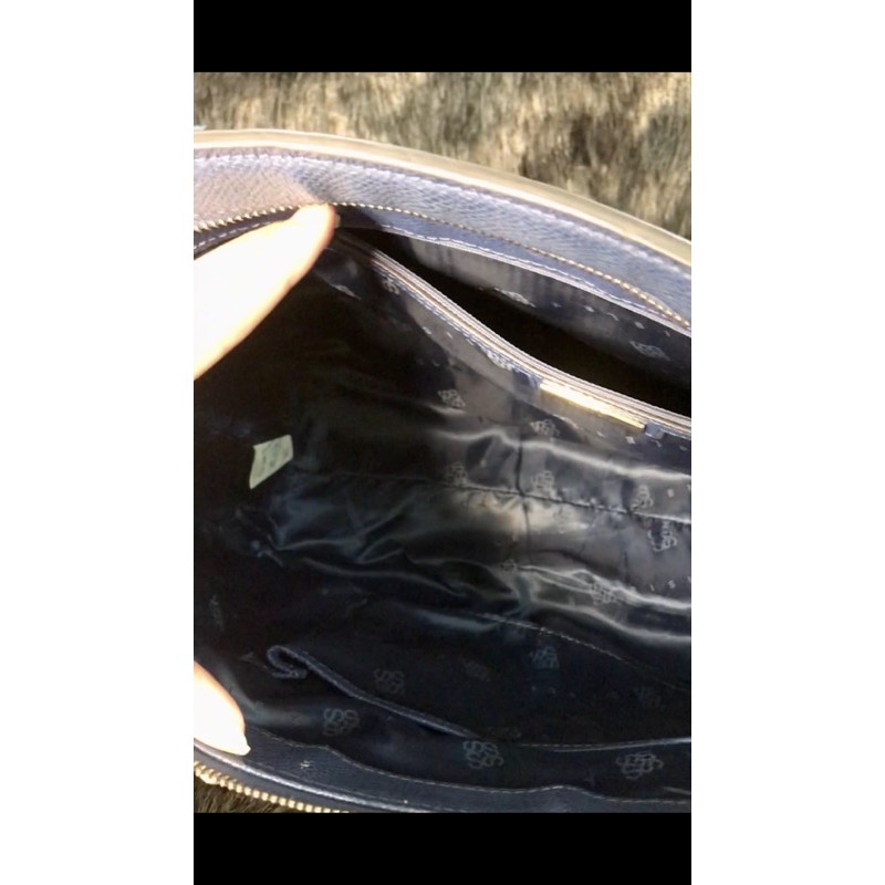 💚 👜  Túi chuẩn si da xước hạt mài xanh dương hiệu Sisley👜 có mác hiệu bên trong.👜