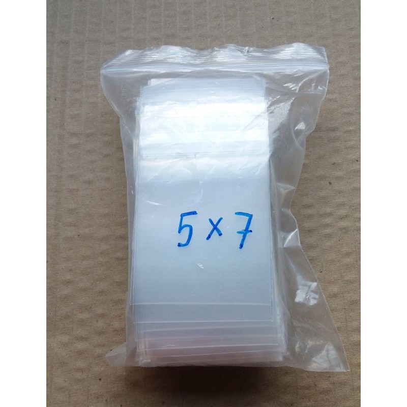 50 cái túi zip nhỏ viền trắng kt 5x7cm loại dày, bóng, đẹp