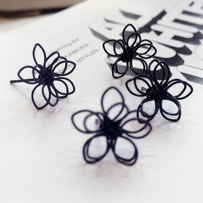 Đôi Khuyên Tai Hình Hoa Rỗng Thời Trang Dành Cho Nữ