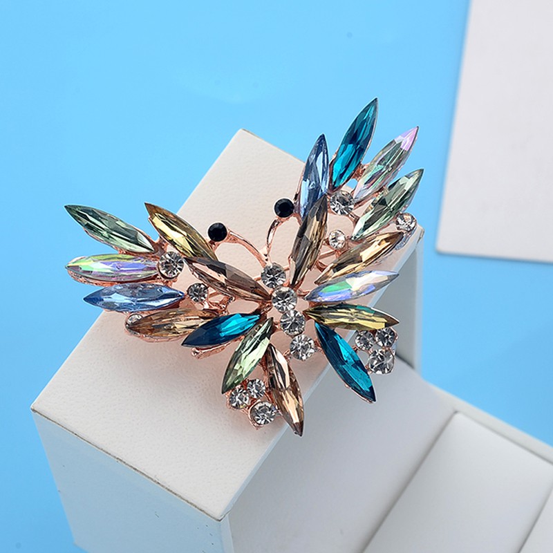 Ghim Cài Áo Hình Bướm Đính Đá Nhân Tạo Thời Trang