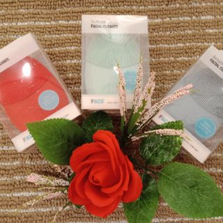 Máy rửa mặt silicon NV001. Thương hiệu Miniso