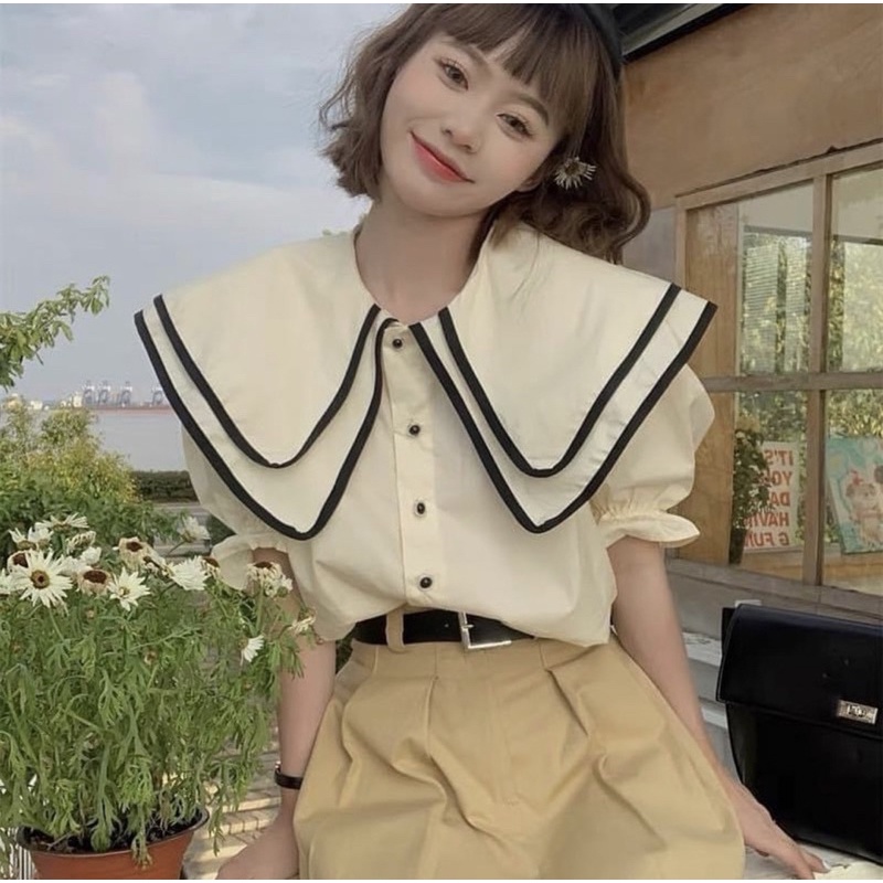 SET ÁO SƠ MI VIỀN CỔ ĐEN NÚT + CHÂN VÁY VÀNG NÂU XẾP LY + BELT