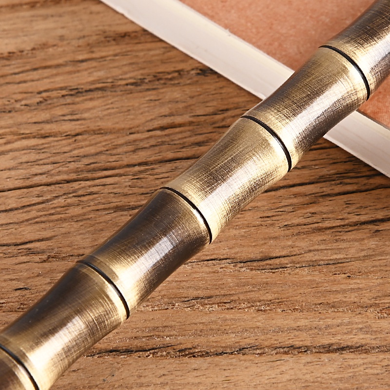 Bút Mực Gel Vỏ Đồng Thau Kiểu Dáng Vintage