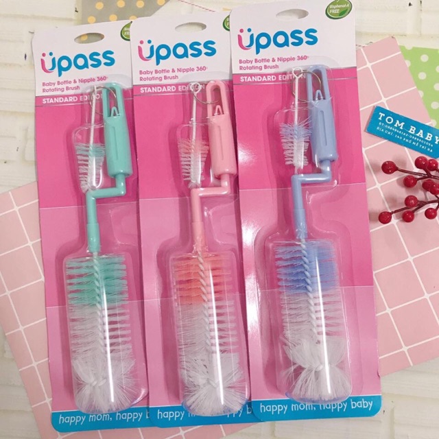 Cọ bình sữa và núm ty 360 độ Upass