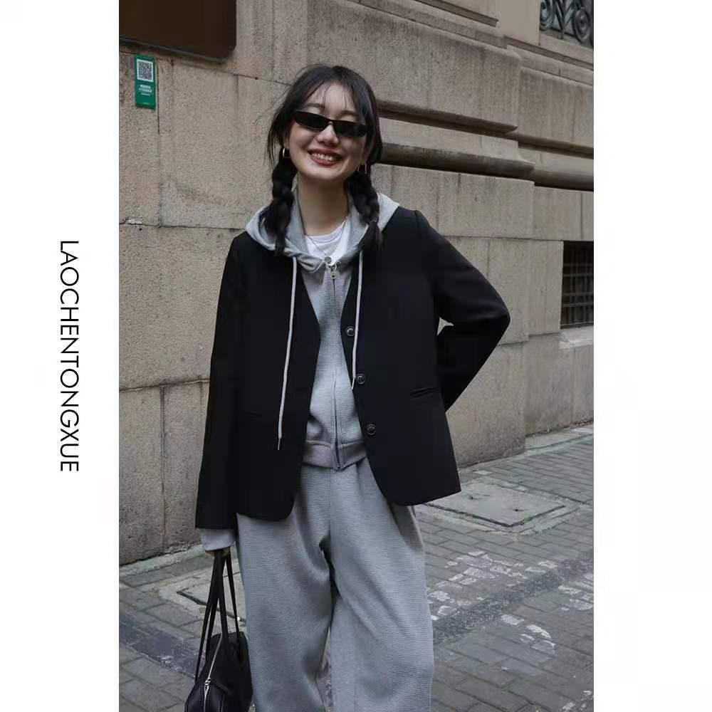 Áo khoác thời trang xuân thu dành cho nữ 2022