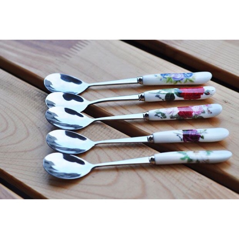 Bộ Dĩa + Thìa cà phê + Giỏ sứ thiên nga Để cắm ăn hoa quả sang sạch đẹp