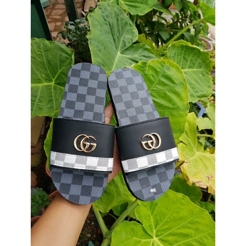 Sandal bản ngang sọc caro