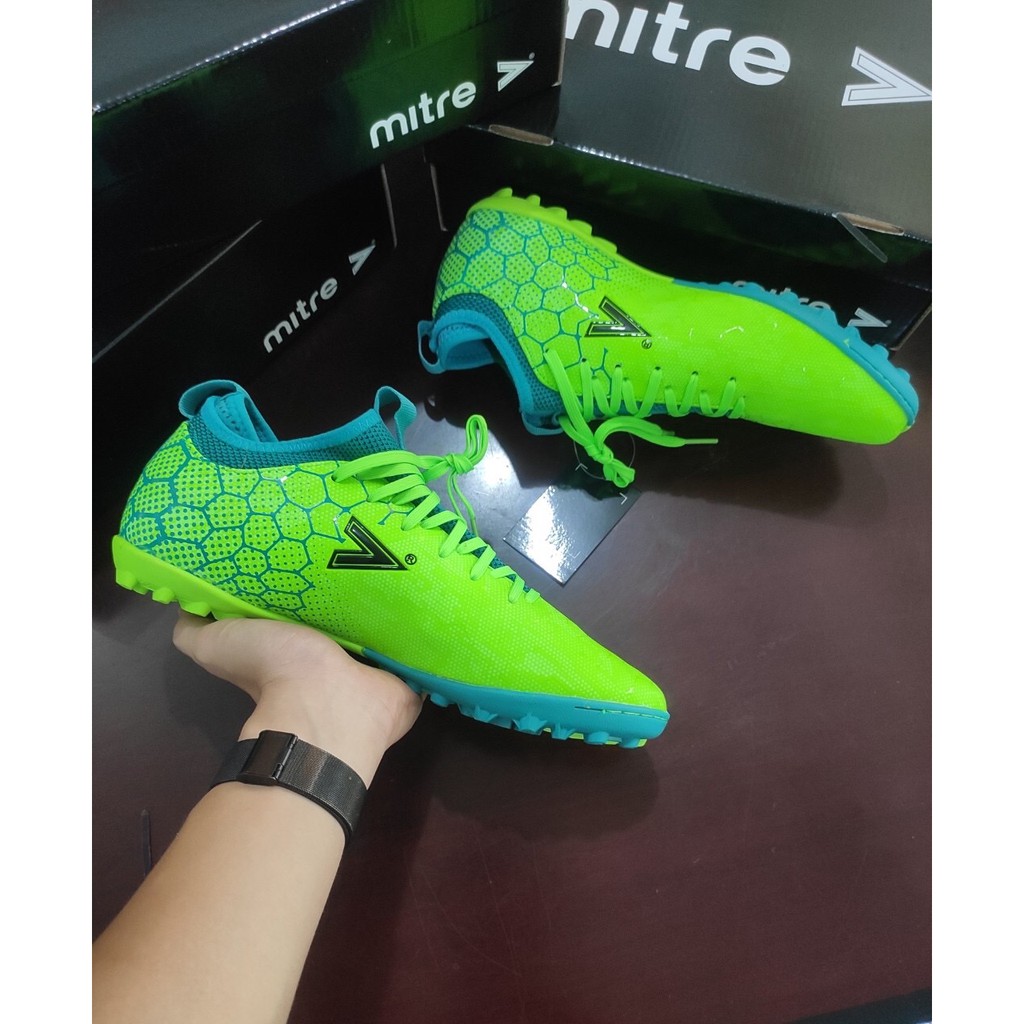 GIÀY ĐÁ BÓNG MITRE 181045