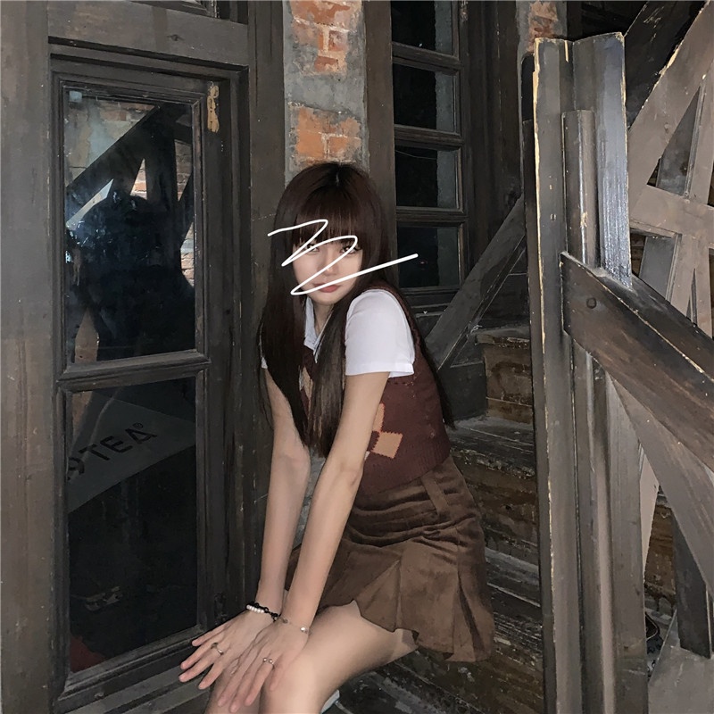 (ORDER) Set áo vest gile sọc ô kim cương len dệt kim+ Chân váy và áo thun POLO cộc tay style retro nữ sinh | BigBuy360 - bigbuy360.vn