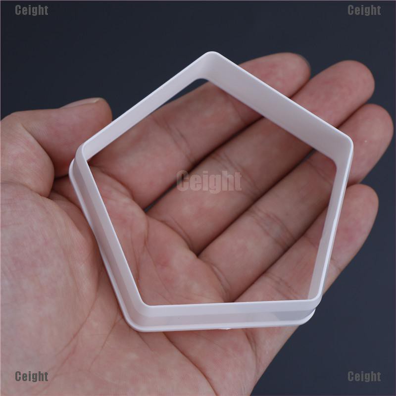 Set 4 Khuôn Làm Bánh Tạo Hình Quả Bóng Đá Độc Đáo Tiện Dụng