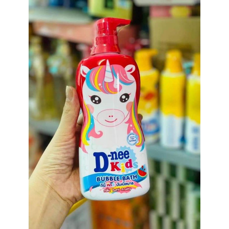 1 chai Tắm gội cho bé Dnee Kids 400ml Thái Lan