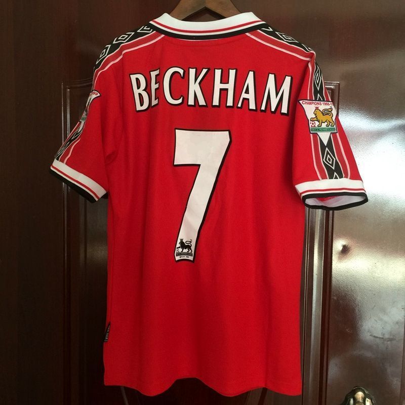 Áo Thun Bóng Đá Ngắn Tay Số 98/99 Manchester United