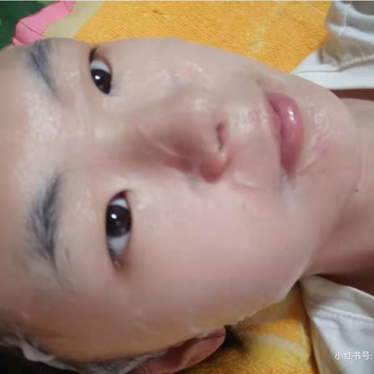 Mặt nạ dưỡng da tinh chất chiết xuất từ con Ốc sên trắng làm mịn sáng da hiệu quả