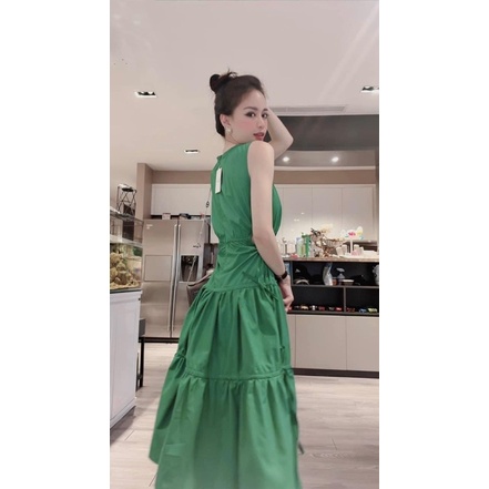Váy 3 tầng khoét chun eo đính  nơ