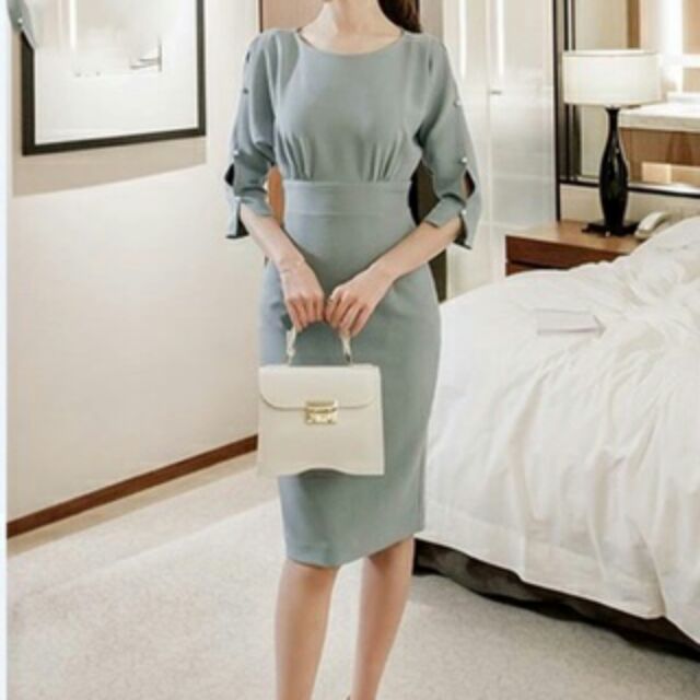 Đầm công sở tay lỡ đính x