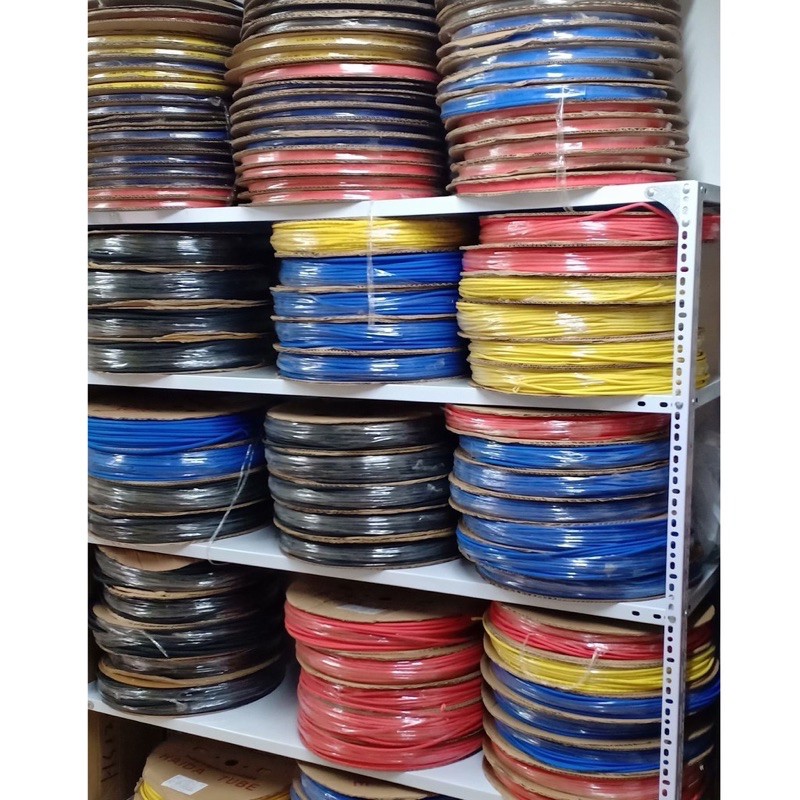 gen co nhiệt phi 10 màu , đỏ, đen. Báo giá 1 mét.