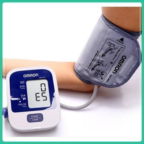 Máy đo huyết áp bắp tay Omron Hem 8712 - MADE IN JAPAN