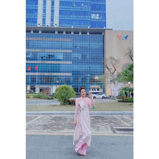 Áo dài cách tân Hồng Nhiên xinh nhẹ nhàng tiểu thư phù hợp đi tiệc đi chơi chụp ảnh cực sang chảnh phá cách