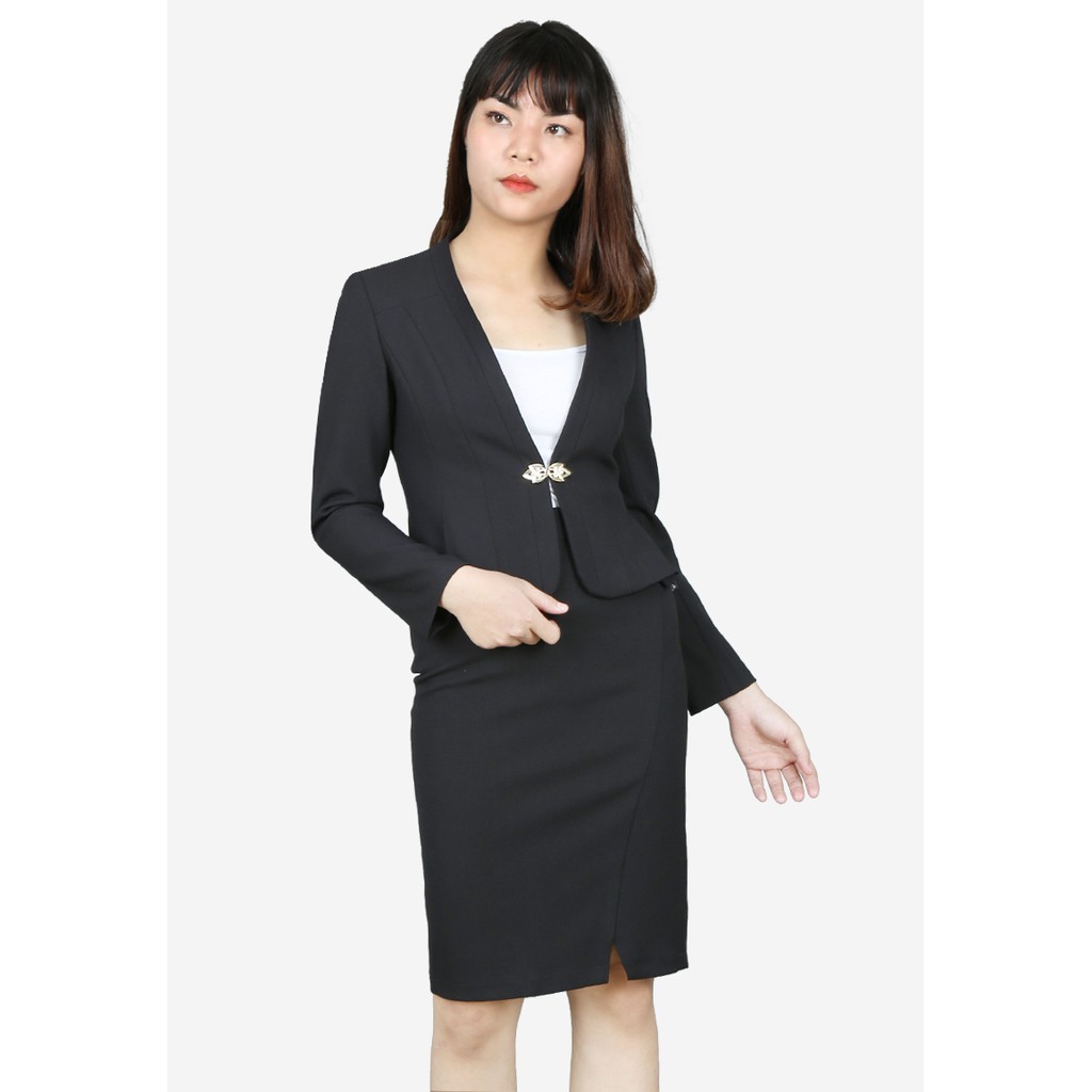 Áo vest 2 lớp tay dài gạo đen cổ tàu 2 cm móc cài The One Fashion AVD035DE2