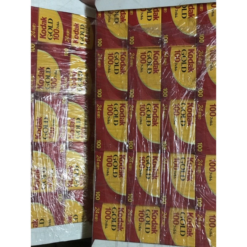 Film chụp ảnh Kodak Gold 100