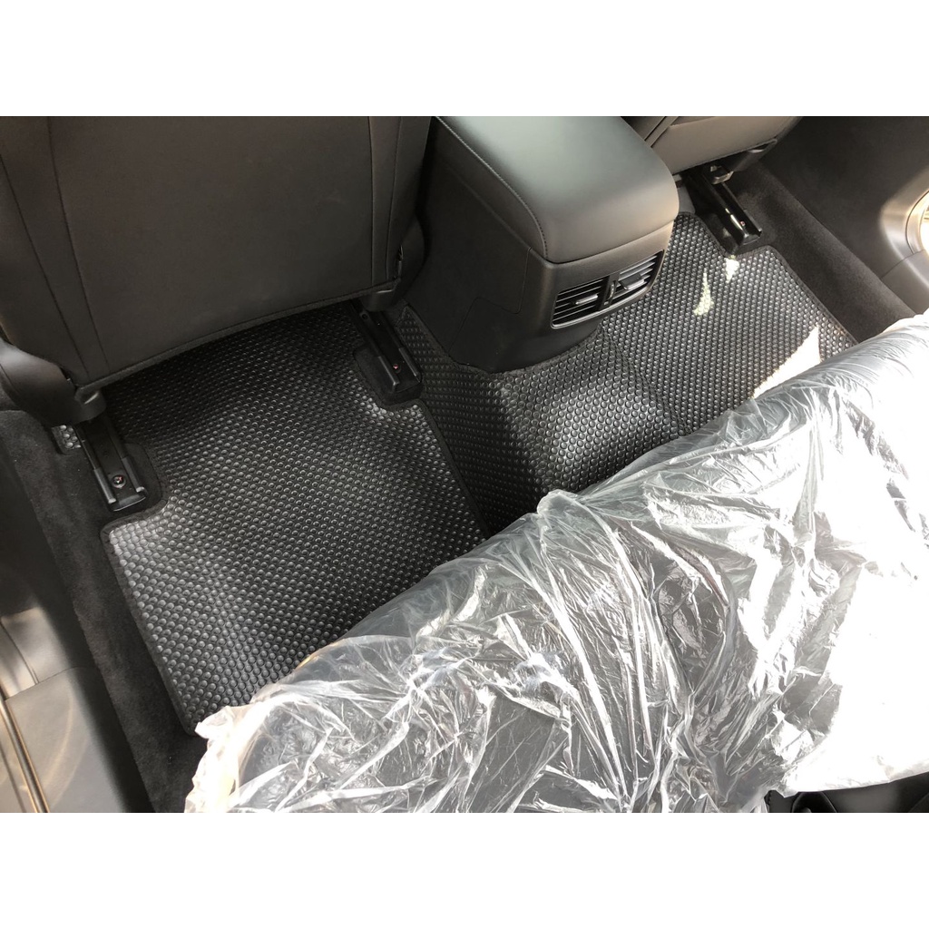 Thảm Lót Sàn Ô Tô KATA Cao Cấp Cho Xe Mazda 3  - Không mùi, Không ẩm mốc, Dễ dàng vệ sinh