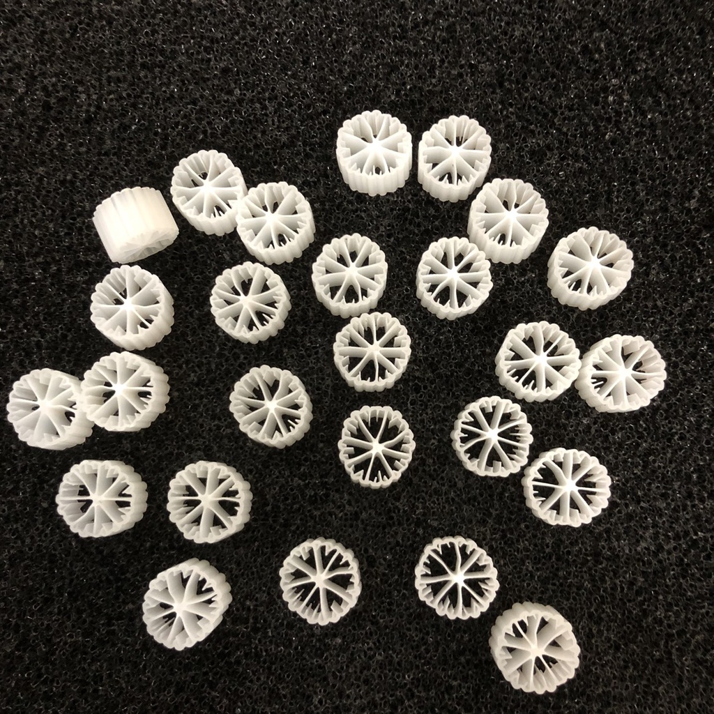 1KG Hạt Kaldnes 8 Cánh - 32 Khía  - Giá Thể Vi Sinh MBBR Động - Lọc Vi Sinh Hồ Cá