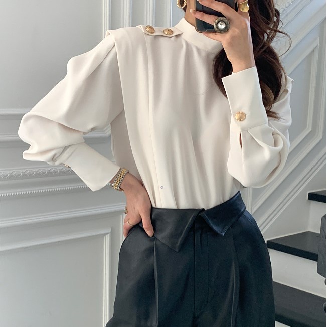 [ORDER] Áo Sơ Mi Trắng Dài Tay Cổ Cao 2 Vạt Vai Cúc Vàng Đồng ICC Official Store AO041