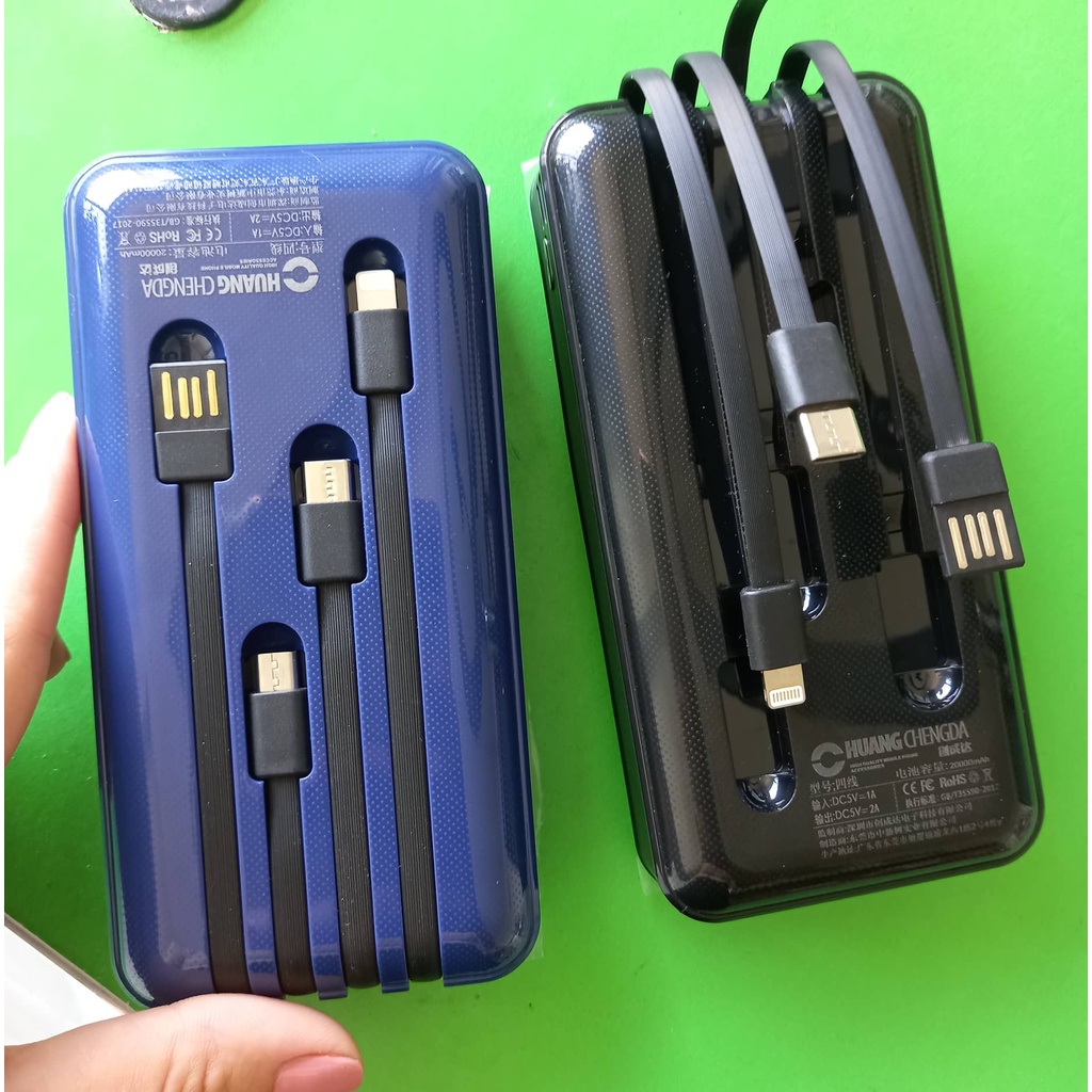 Sạc dự phòng 20000mah có 3 đầu sạc và 1 đầu găm usb