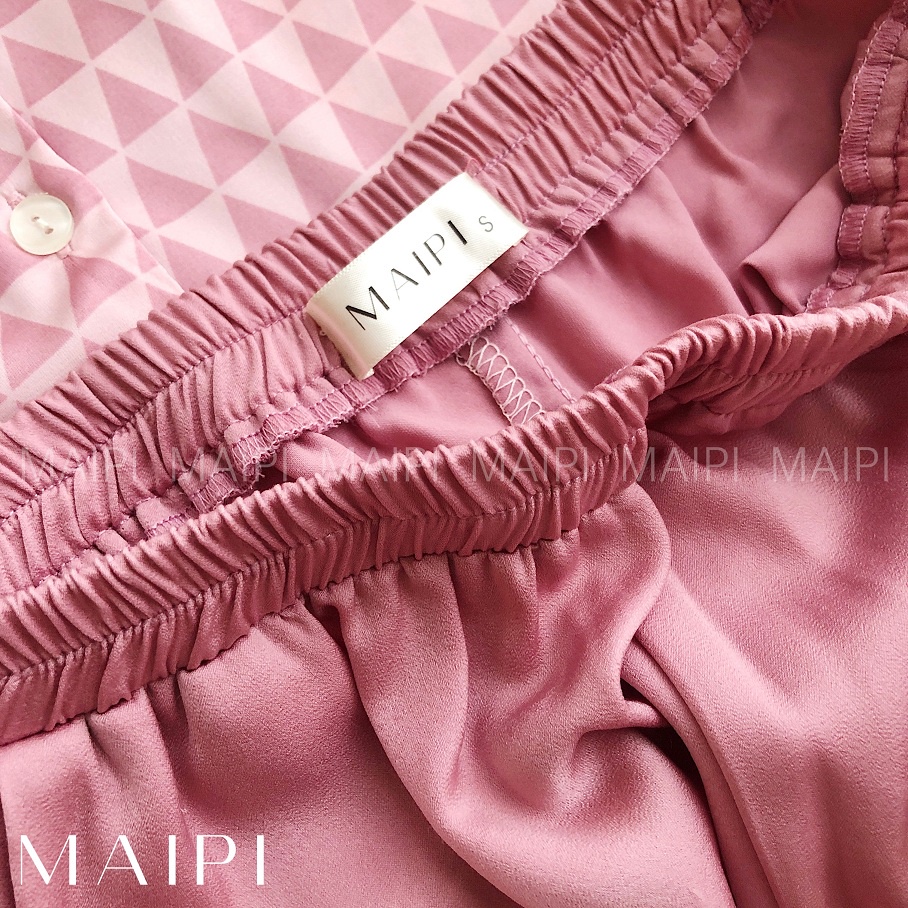 Đồ bộ mặc nhà Peony họa tiết, chất liệu lụa mềm mại, kiểu dáng thời trang thanh lịch cho nàng thiết kế by MAIPI | BigBuy360 - bigbuy360.vn