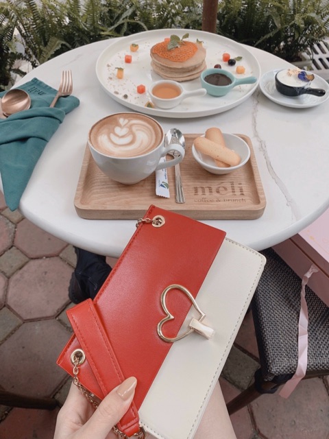 Túi tim Cnk kèm vòng tay (chat trước với shop nhé)