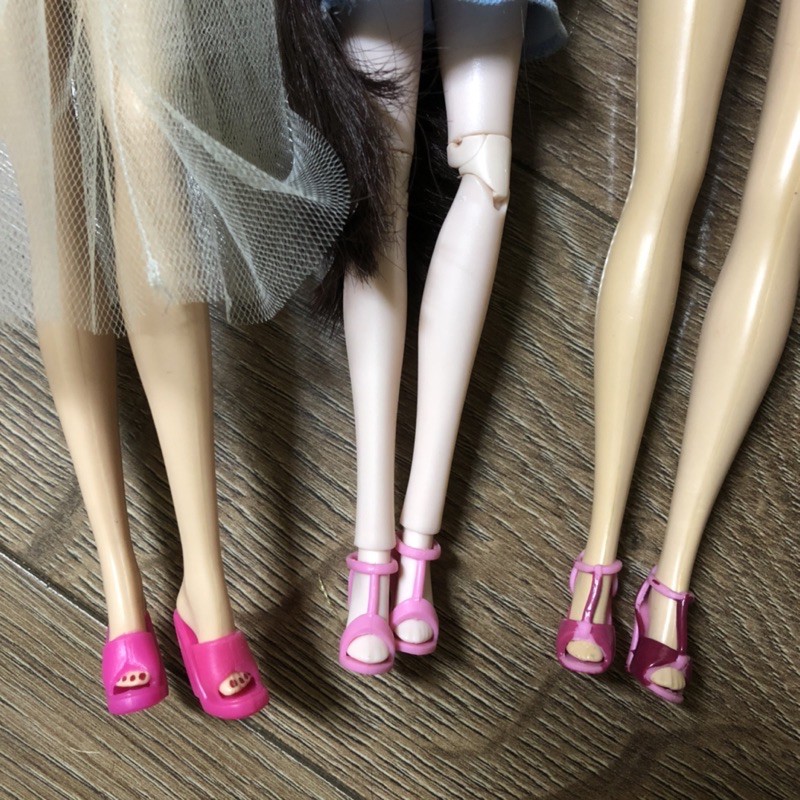 S2A- Set 20 đôi giày cho búp bê barbie muse xinyi