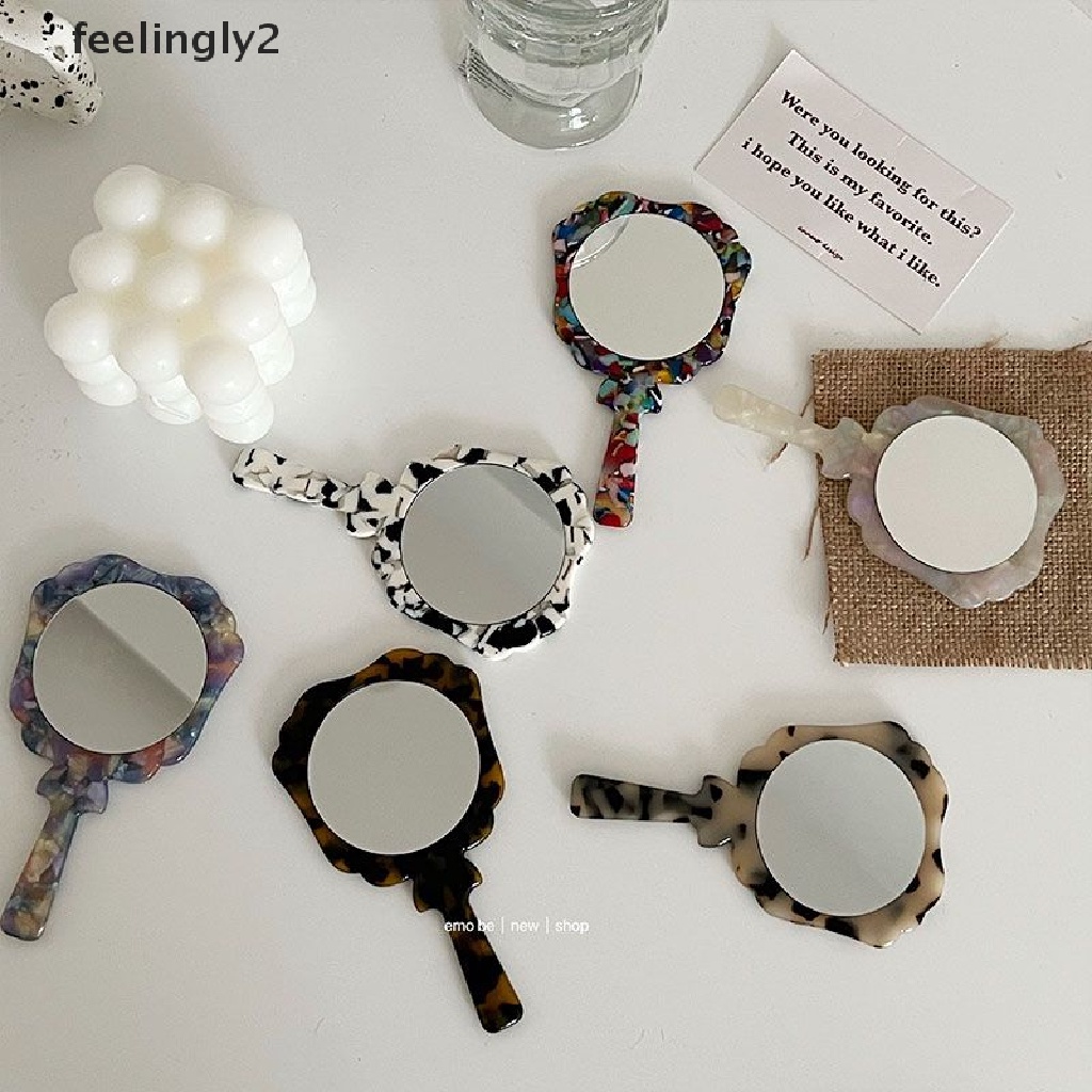 1 Tấm Gương Trang Điểm Acetate Cầm Tay Nhỏ Gọn Dành Cho Nữ