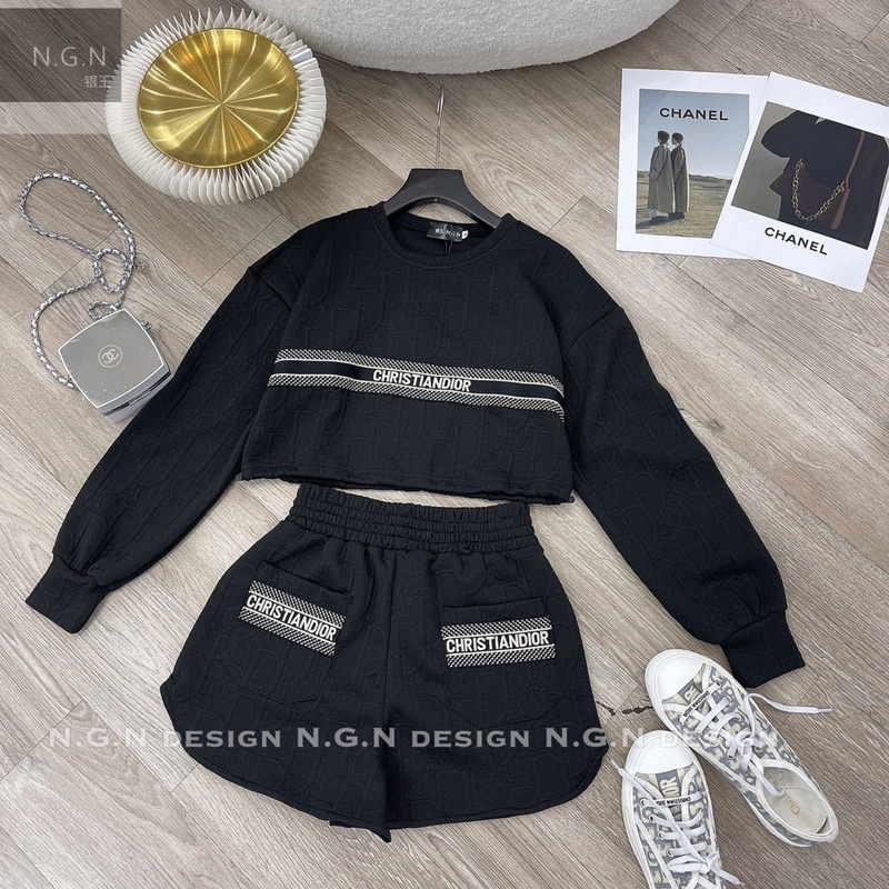 Set Di..Or Dập Nổi 2 Màu Trắng Đen N.G.N