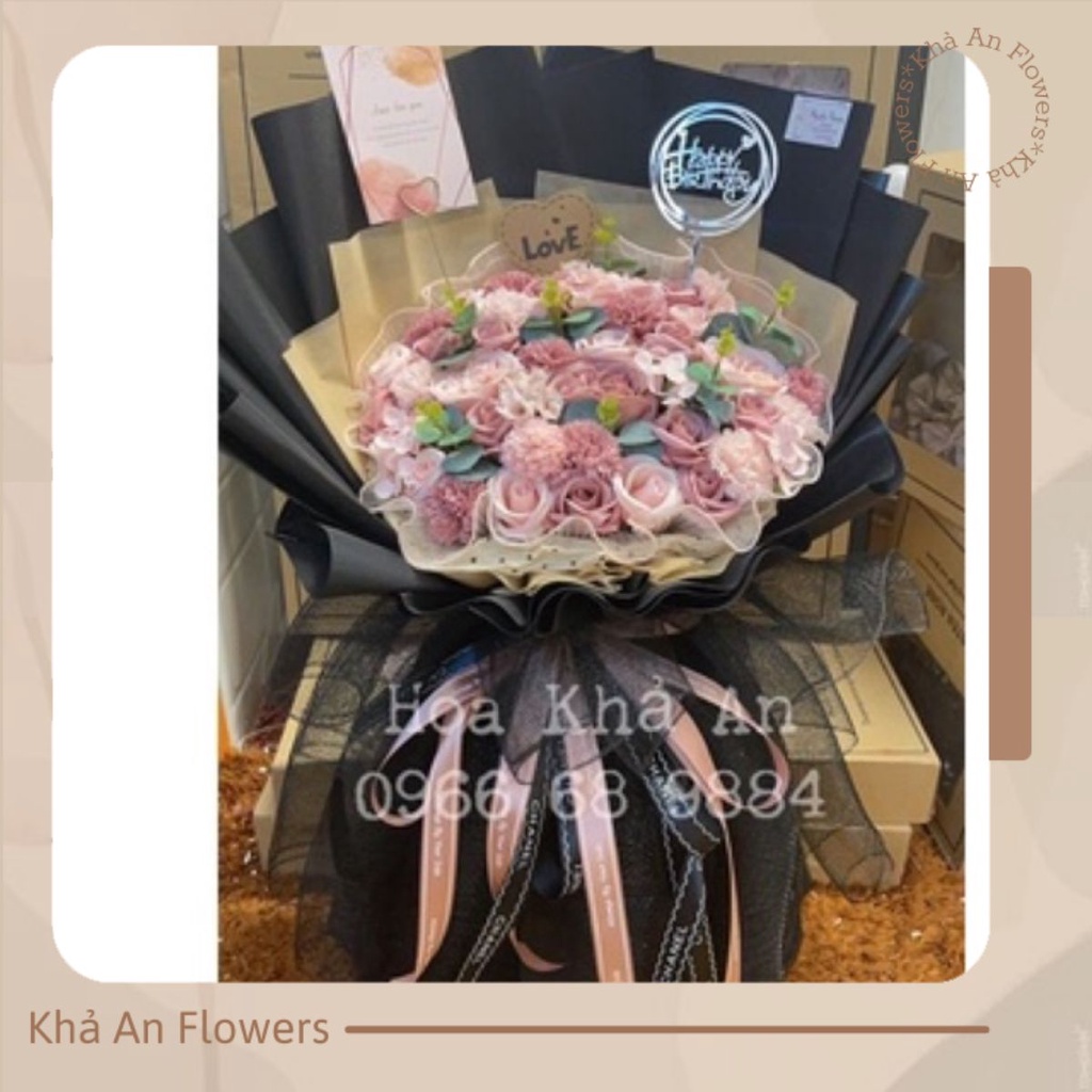 Bó hoa Sáp cao cấp mix bởi Khả An. Kích thước: 60X90cm. Tặng thiệp + Chữ HPBD