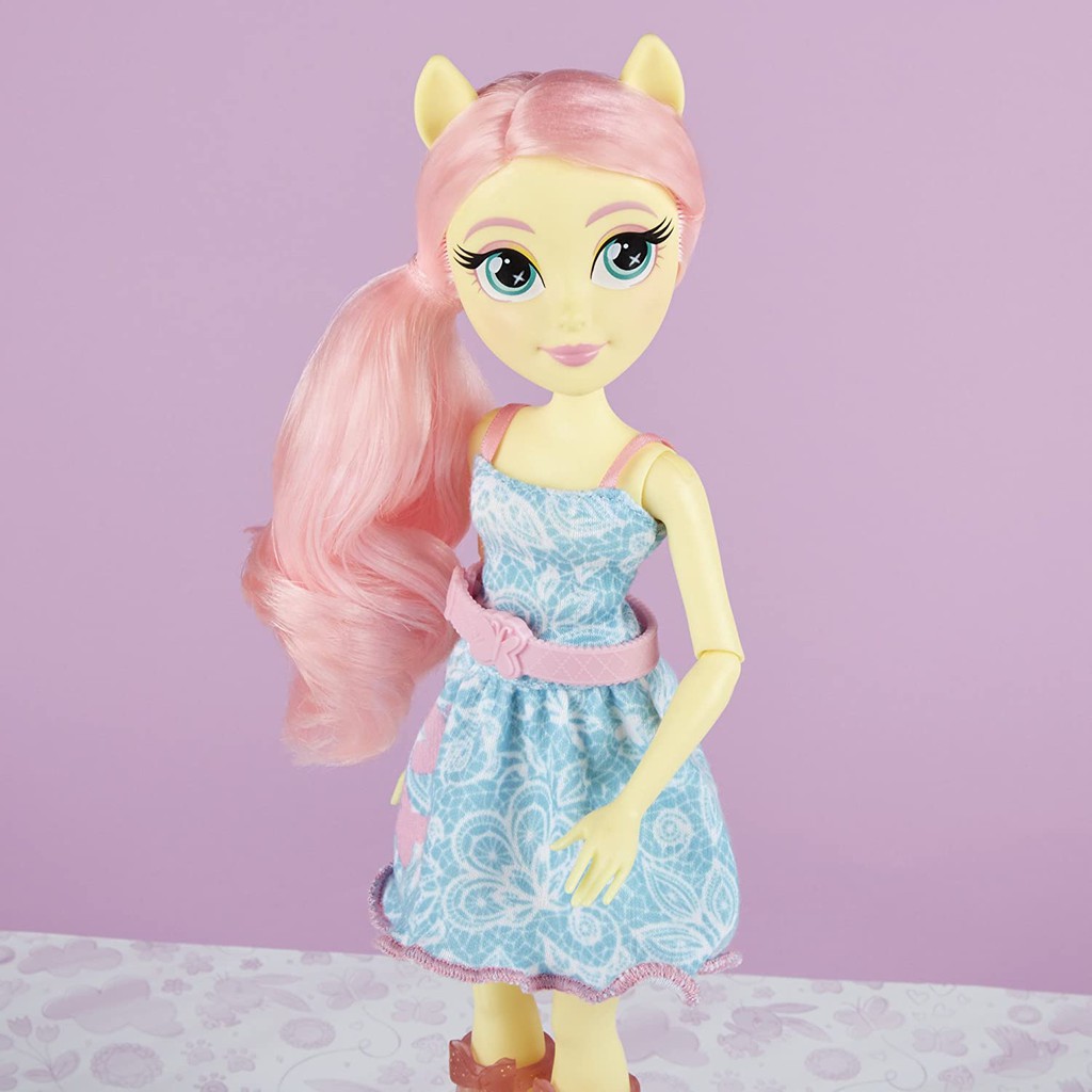 Búp bê My Little Pony Equestria Girls Fluttershy Classic Style Doll