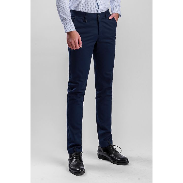 Quần dài Khaki Aristino AKK01707 dáng Slim fit - Nên giảm 1 size so với dáng Slimfit thông thường