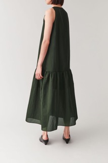 Gảm 50% Đầm Linen đuôi cá dáng dài