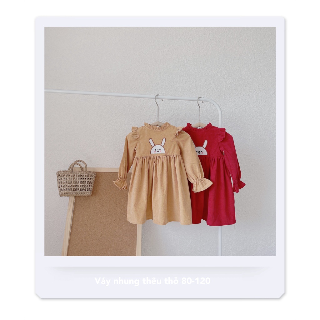 B527- VÁY NHUNG TĂM THÊU THỎ TRẮNG