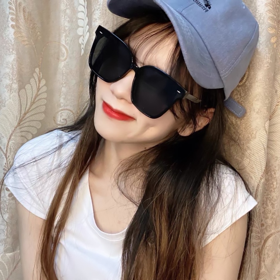 Kính maximus mát thời trang dành cho các bạn trẻ