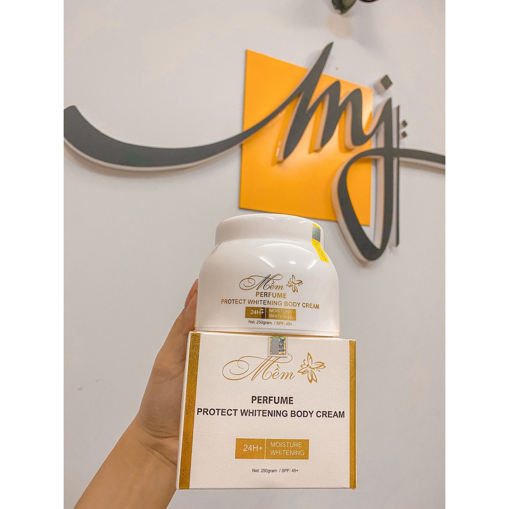 [Chính Hãng] Kem Body Mềm ACOSMETICS, Dưỡng Trắng Da Toàn Thân, Da Trắng Sáng, Mềm Mịn 5.0 | BigBuy360 - bigbuy360.vn