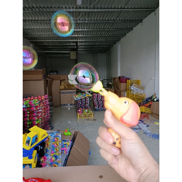 Máy bắn bong bóng xà phòng